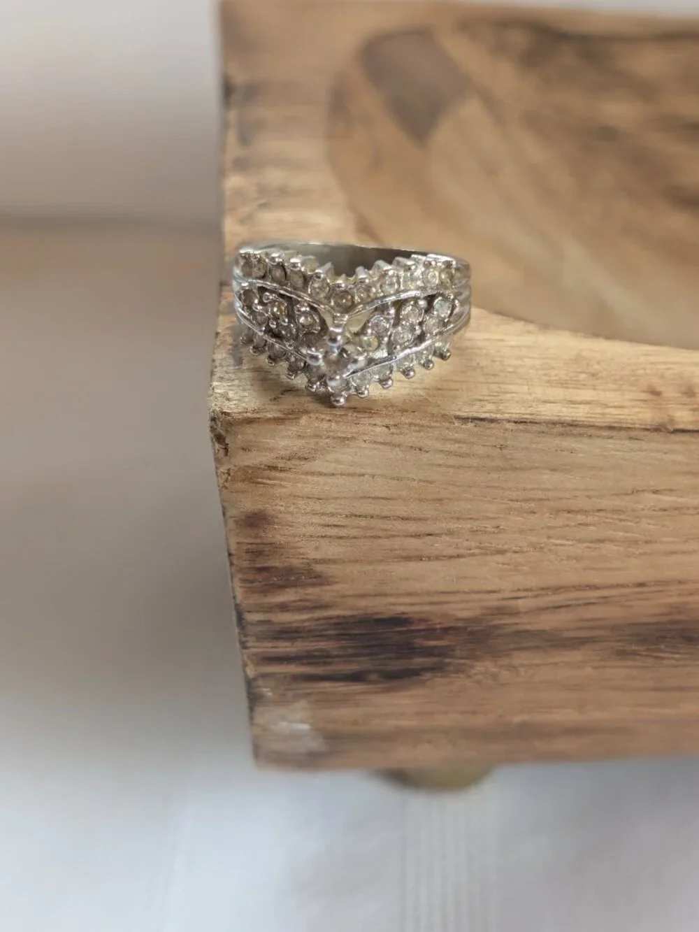 Vintage Sterling Silver CZ Pyramid Cluster Costume Ring Size 7 3/4